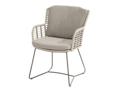 4 Seasons Outdoor Fabrice Dining Stuhl inkl. 2 Kissen Boucle Clay, Gestell Terre