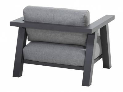 4 Seasons Outdoor Iconic Living-Sessel inkl. 3 Kissen