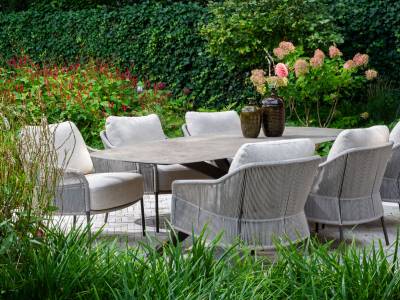 4 Seasons Outdoor Nevada low Esstisch 250x105 cm, terre