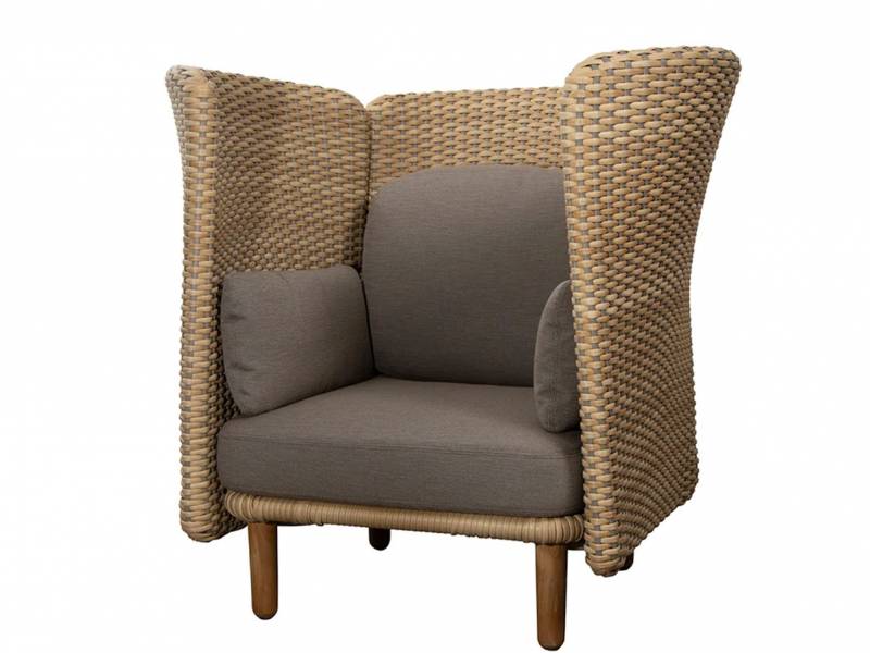 Cane-line Arch Lounge Chair m/ hoher Armlehne/Rückenlehne, inklusive Kissen