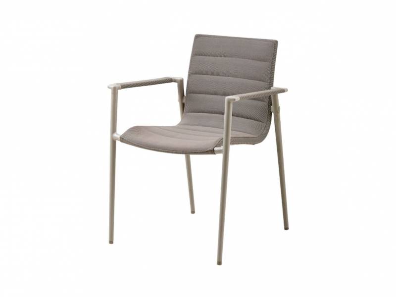 Exklusives Set-Angebot: 6x Cane-line Core Armlehnstuhl in Taupe