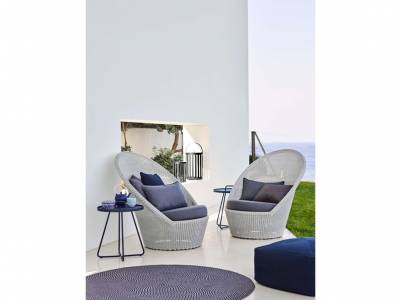 Cane-line Kingston Sonnenstuhl mit Rädern, Weiß-grau