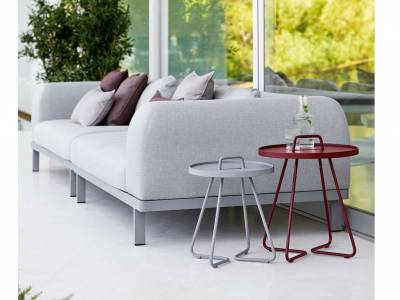 Cane-line On-The-Move Beistelltisch, klein, Bordeaux Red