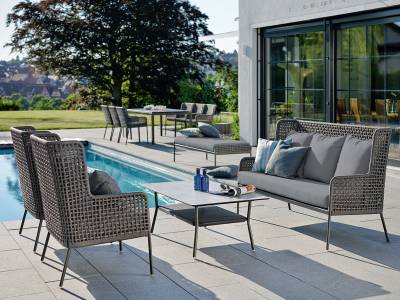 Stern Greta Lounge Sofa Aluminium anthrazit inklusive Kissen