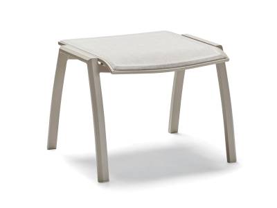 Stern Kari Hocker Alu greige mit Bezug Textilen sesam