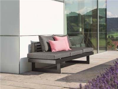 Stern New Holly Lounge/Liege Aluminium schwarz matt mit Kissen